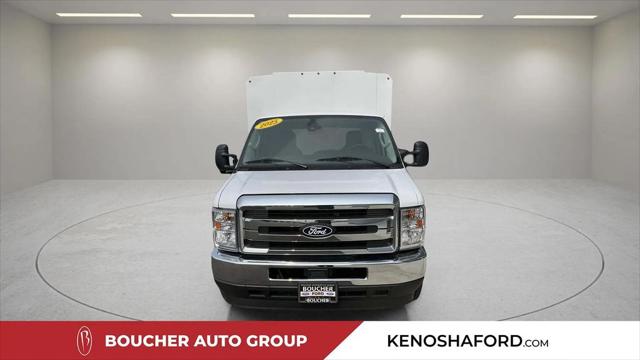 2026 Ford E-350 Cutaway Base