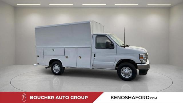 2026 Ford E-350 Cutaway Base