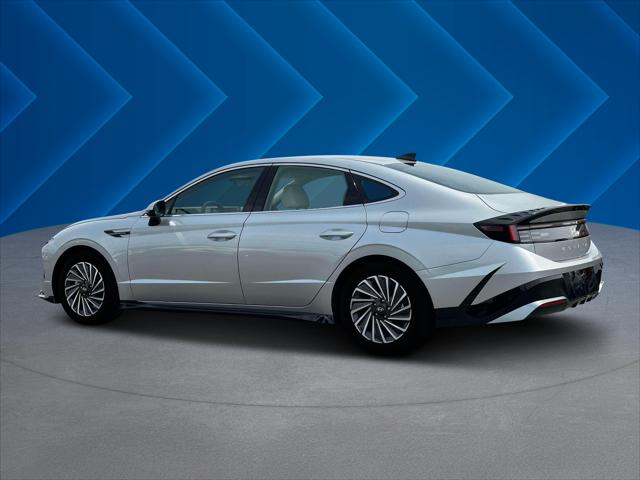 2025 Hyundai Sonata Hybrid Limited