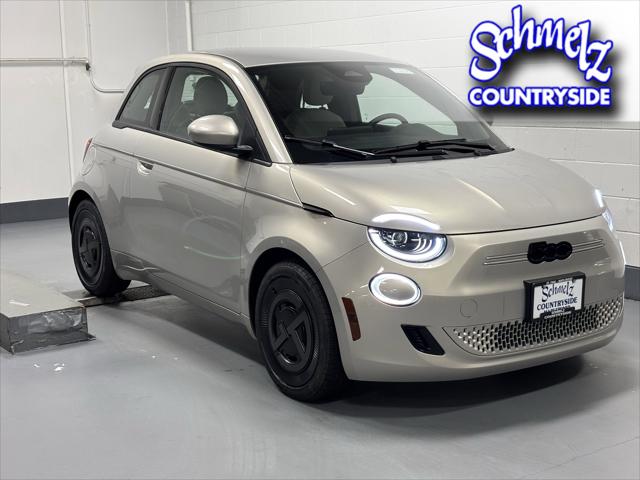 2025 Fiat FIAT 500e GIORGIO ARMANI Collectors Edition 2025 Fiat FIAT 500e GIORGIO ARMANI Collectors Edition