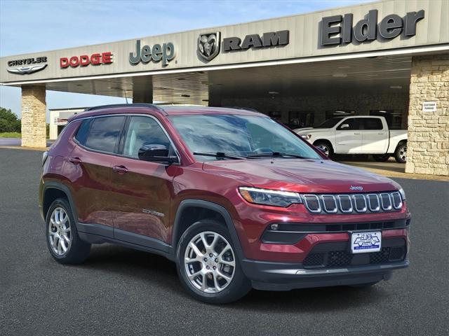 2022 Jeep Compass Latitude Lux 4x4