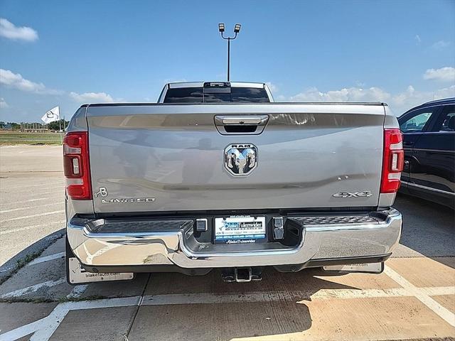 2022 RAM 3500 Limited Crew Cab 4x4 8 Box