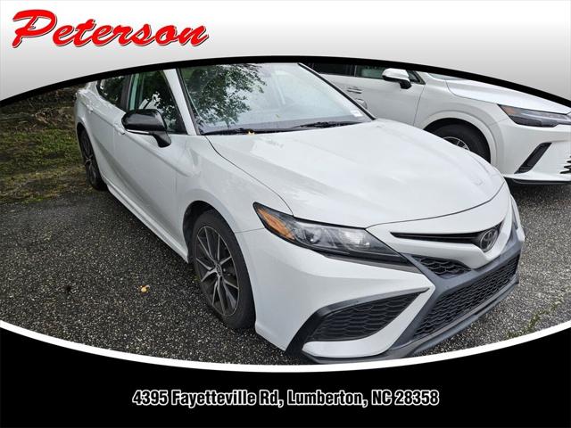 2022 Toyota Camry SE