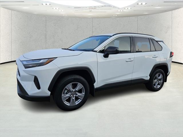2024 Toyota RAV4 Hybrid LE