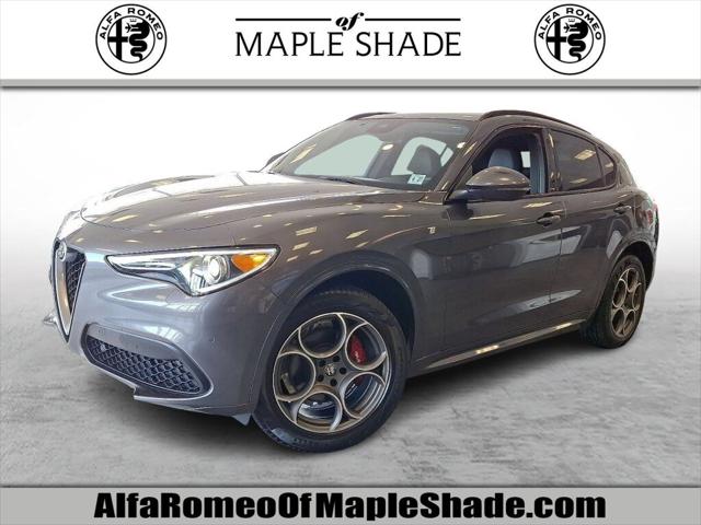 2022 Alfa Romeo Stelvio Ti AWD 2022 Alfa Romeo Stelvio Ti AWD