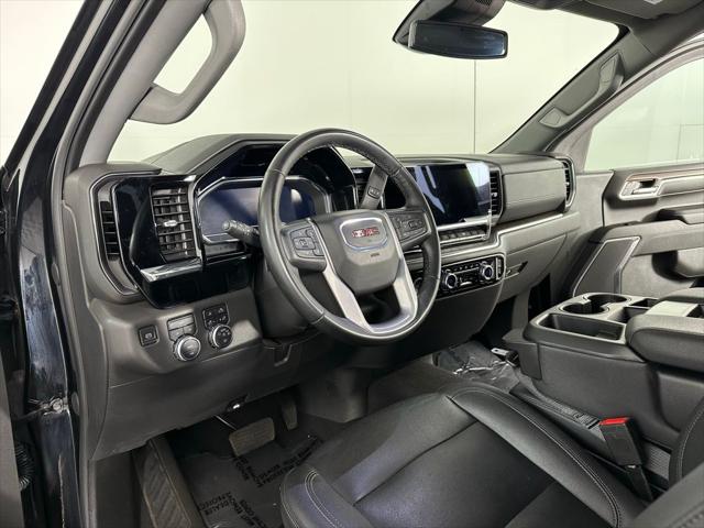 2024 GMC Sierra 1500 4WD Crew Cab Short Box SLT 2024 GMC Sierra 1500 4WD Crew Cab Short Box SLT