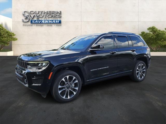 2023 Jeep Grand Cherokee Overland 4x2