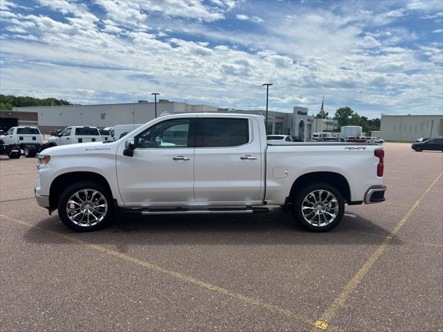 2023 Chevrolet Silverado 1500 4WD Crew Cab Short Bed LTZ
