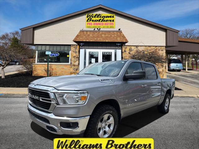 2019 RAM 1500 Big Horn/Lone Star Crew Cab 4x4 57 Box