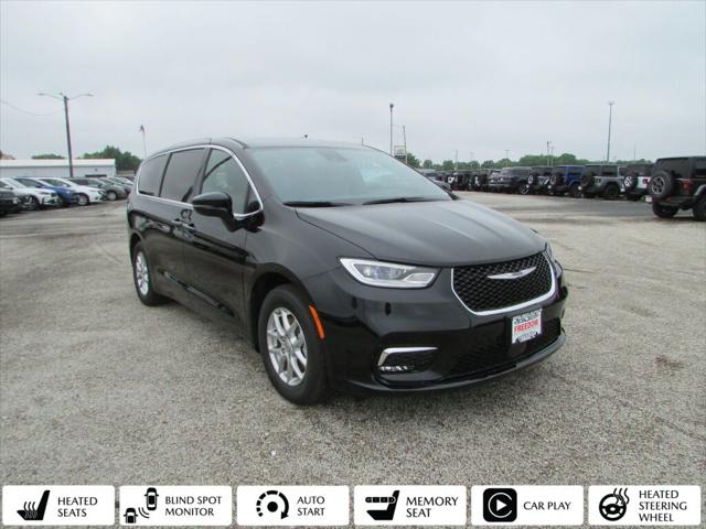 2025 Chrysler Pacifica PACIFICA SELECT