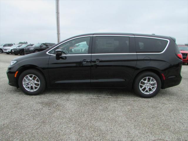 2025 Chrysler Pacifica PACIFICA SELECT