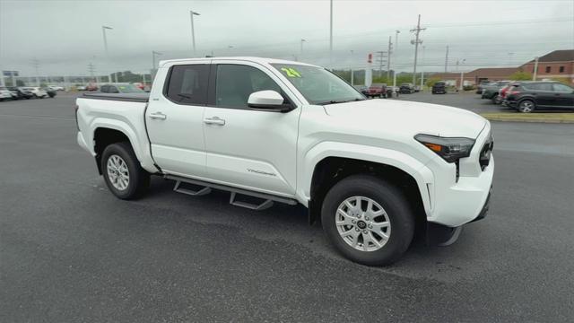 2024 Toyota Tacoma SR5 4WD