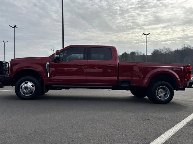 2023 Ford F-350 LARIAT