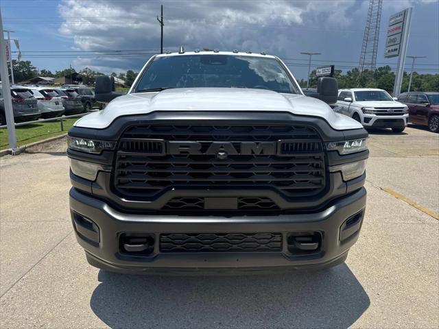 2025 RAM 2500 Tradesman Crew Cab 4x4 8 Box