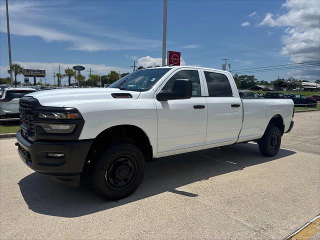 2025 RAM 2500 Tradesman Crew Cab 4x4 8 Box