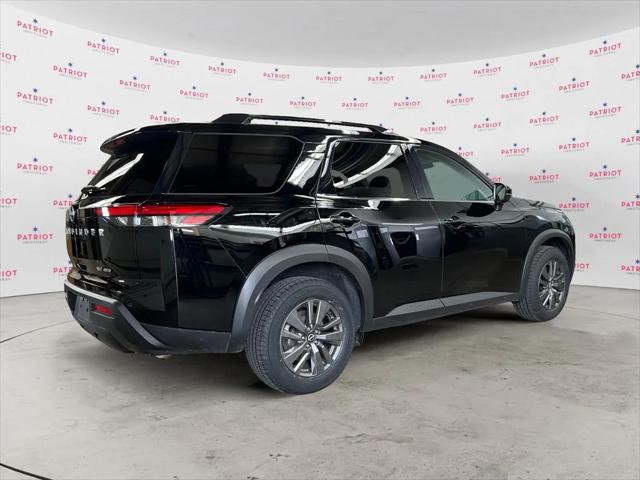 2022 Nissan Pathfinder SV 4WD