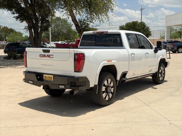 2024 GMC Sierra 2500HD 4WD Crew Cab Standard Bed Denali
