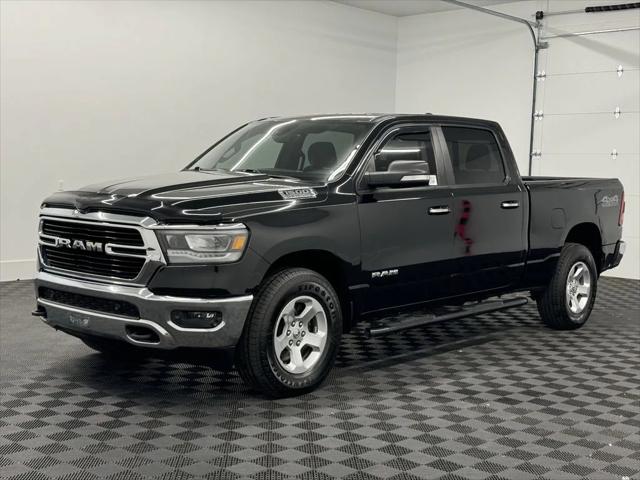 2019 RAM 1500 Big Horn/Lone Star Crew Cab 4x4 64 Box