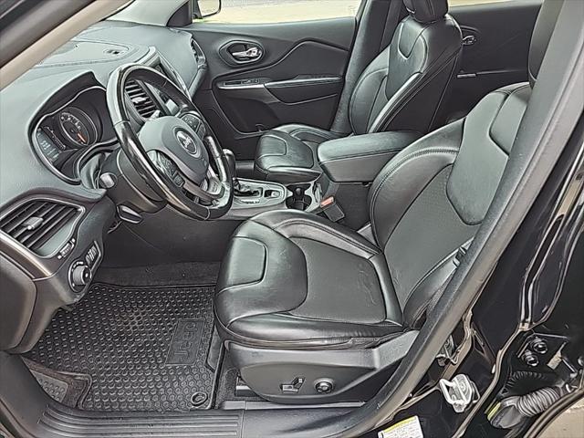 2020 Jeep Cherokee Latitude Plus 4X4 2020 Jeep Cherokee Latitude Plus 4X4