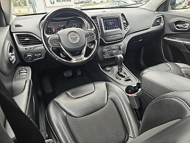 2020 Jeep Cherokee Latitude Plus 4X4 2020 Jeep Cherokee Latitude Plus 4X4