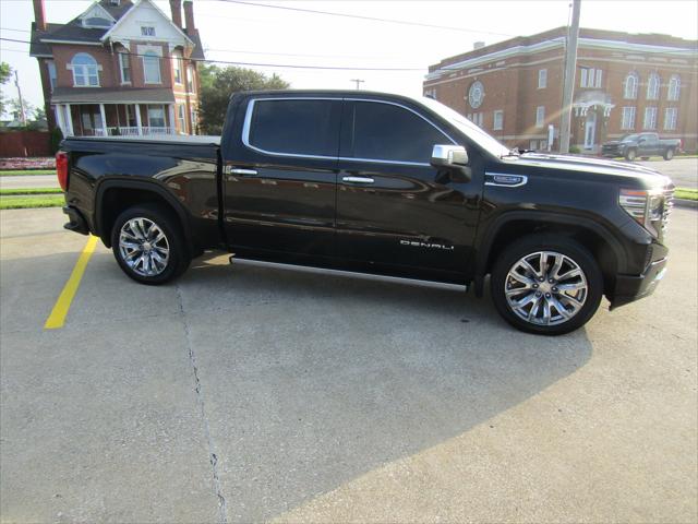 2022 GMC Sierra 1500 4WD Crew Cab Short Box Denali