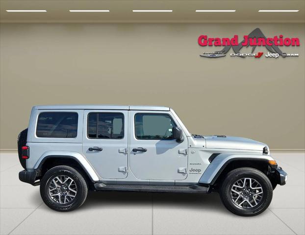2024 Jeep Wrangler 4-Door Sahara 4x4