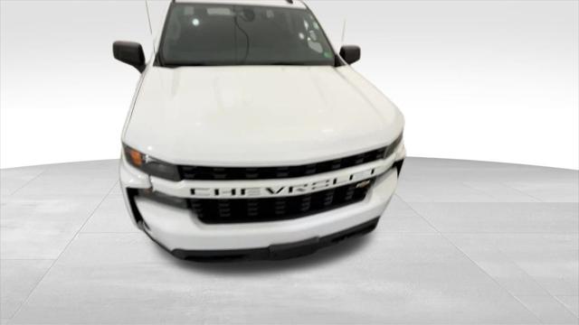 2021 Chevrolet Silverado 1500 2WD Crew Cab Short Bed Custom
