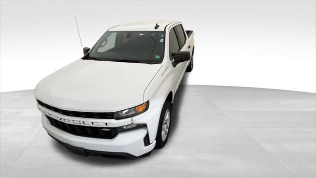 2021 Chevrolet Silverado 1500 2WD Crew Cab Short Bed Custom