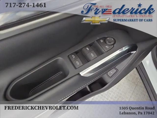 2025 Chevrolet Traverse AWD LT
