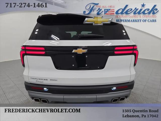 2025 Chevrolet Traverse AWD LT