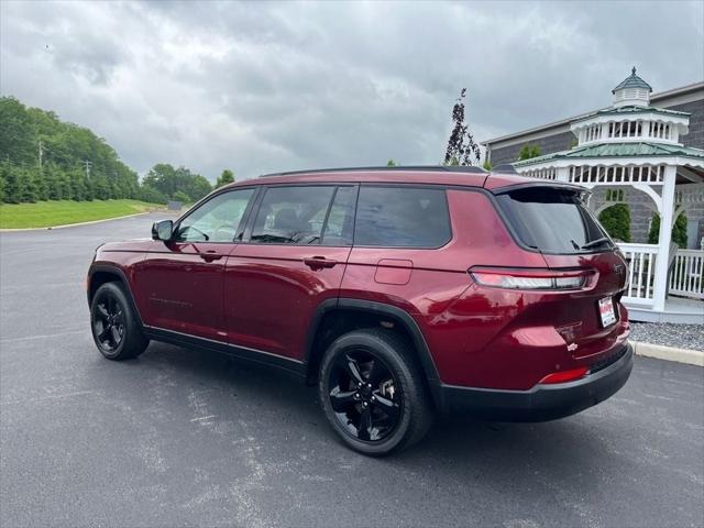 2021 Jeep Grand Cherokee L Altitude 4x4 2021 Jeep Grand Cherokee L Altitude 4x4