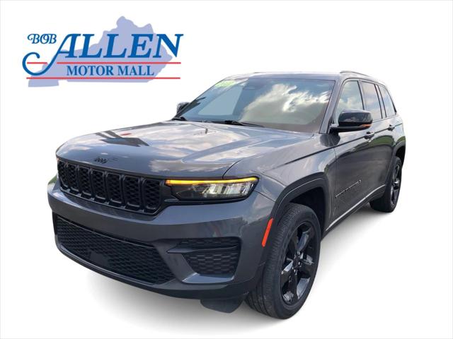2022 Jeep Grand Cherokee Altitude 4x4