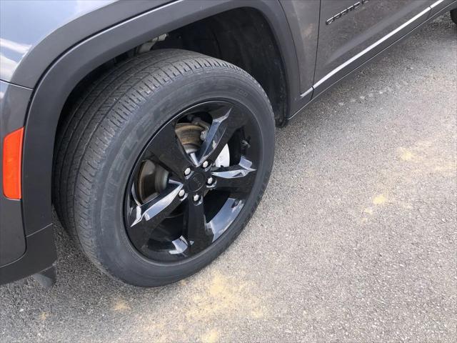2022 Jeep Grand Cherokee Altitude 4x4