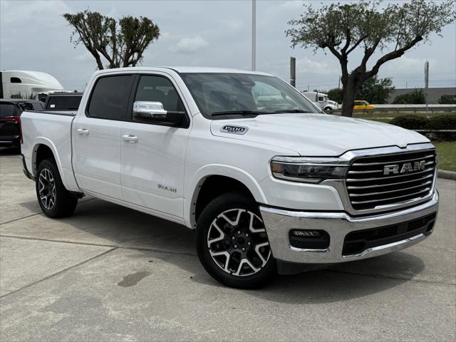 2025 RAM 1500 Laramie Crew Cab 4x4 57 Box
