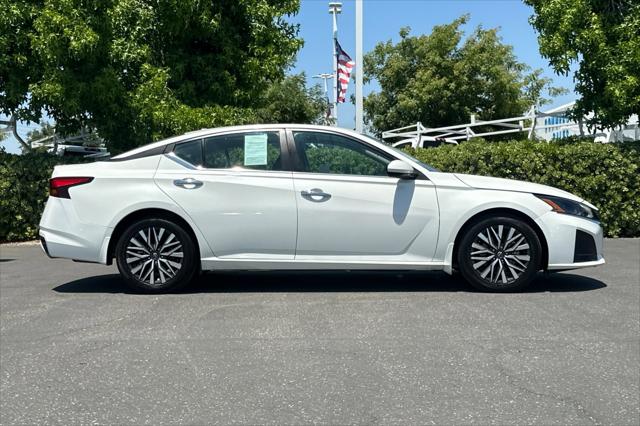 2023 Nissan Altima SV FWD