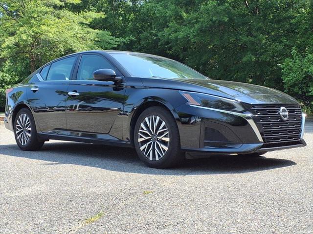 2023 Nissan Altima SV FWD
