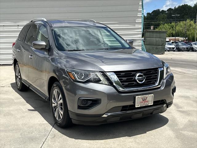 2019 Nissan Pathfinder S