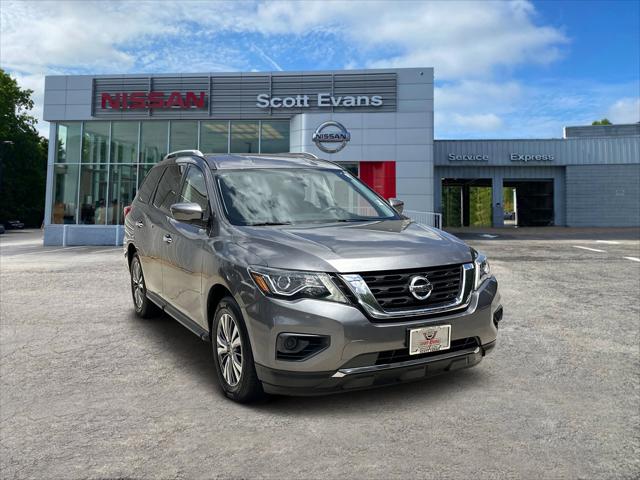 2019 Nissan Pathfinder S