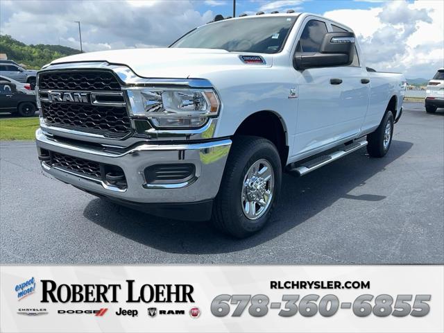 2024 RAM 3500 Tradesman Crew Cab 4x4 8 Box