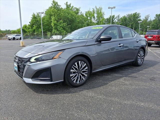 2024 Nissan Altima SV FWD