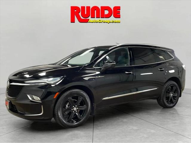 2023 Buick Enclave Essence AWD