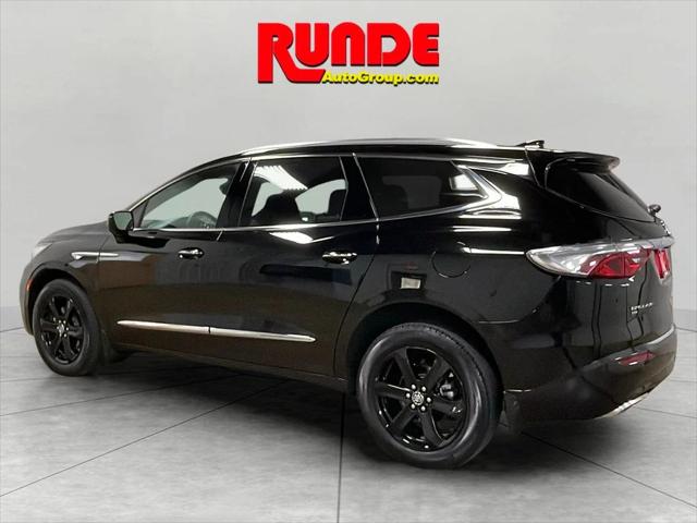 2023 Buick Enclave Essence AWD