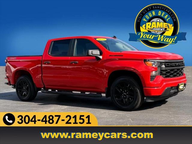 2023 Chevrolet Silverado 1500 4WD Crew Cab Short Bed Custom
