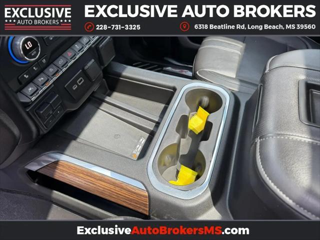 2022 Chevrolet Silverado 1500 4WD Crew Cab Short Bed High Country