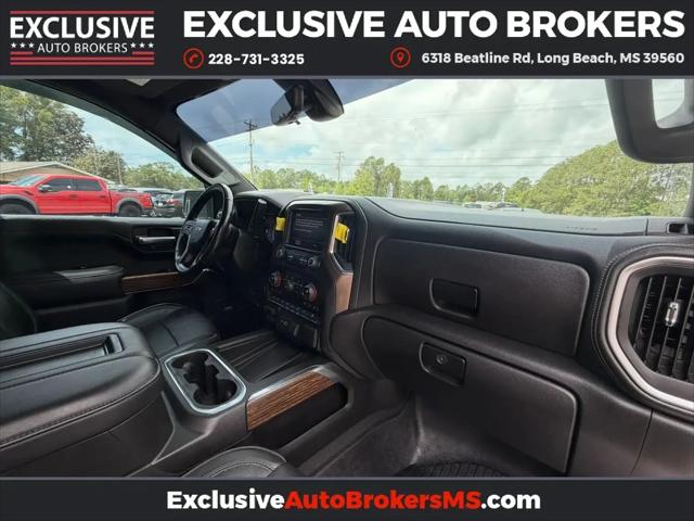 2022 Chevrolet Silverado 1500 4WD Crew Cab Short Bed High Country