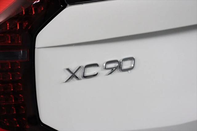 2025 Volvo XC90 B6 Plus 7-Seater