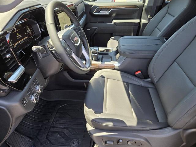 2025 GMC Sierra 1500 4WD Crew Cab Short Box Elevation with 3SB