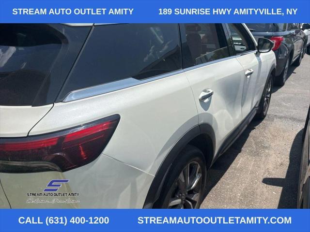 2022 INFINITI QX60 LUXE AWD