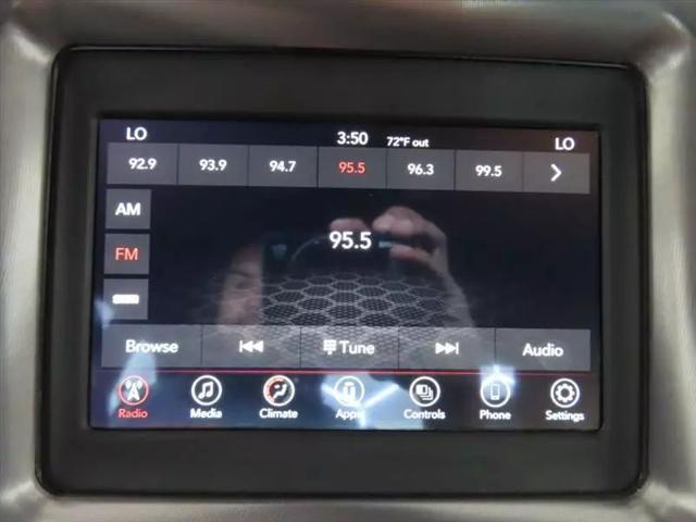 2021 Dodge Challenger SXT AWD
