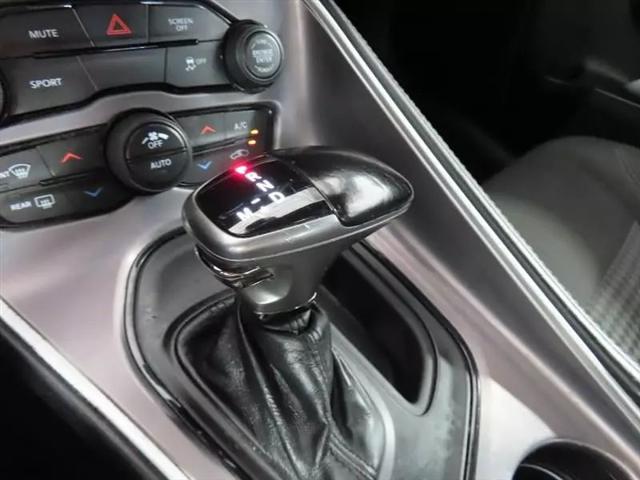 2021 Dodge Challenger SXT AWD